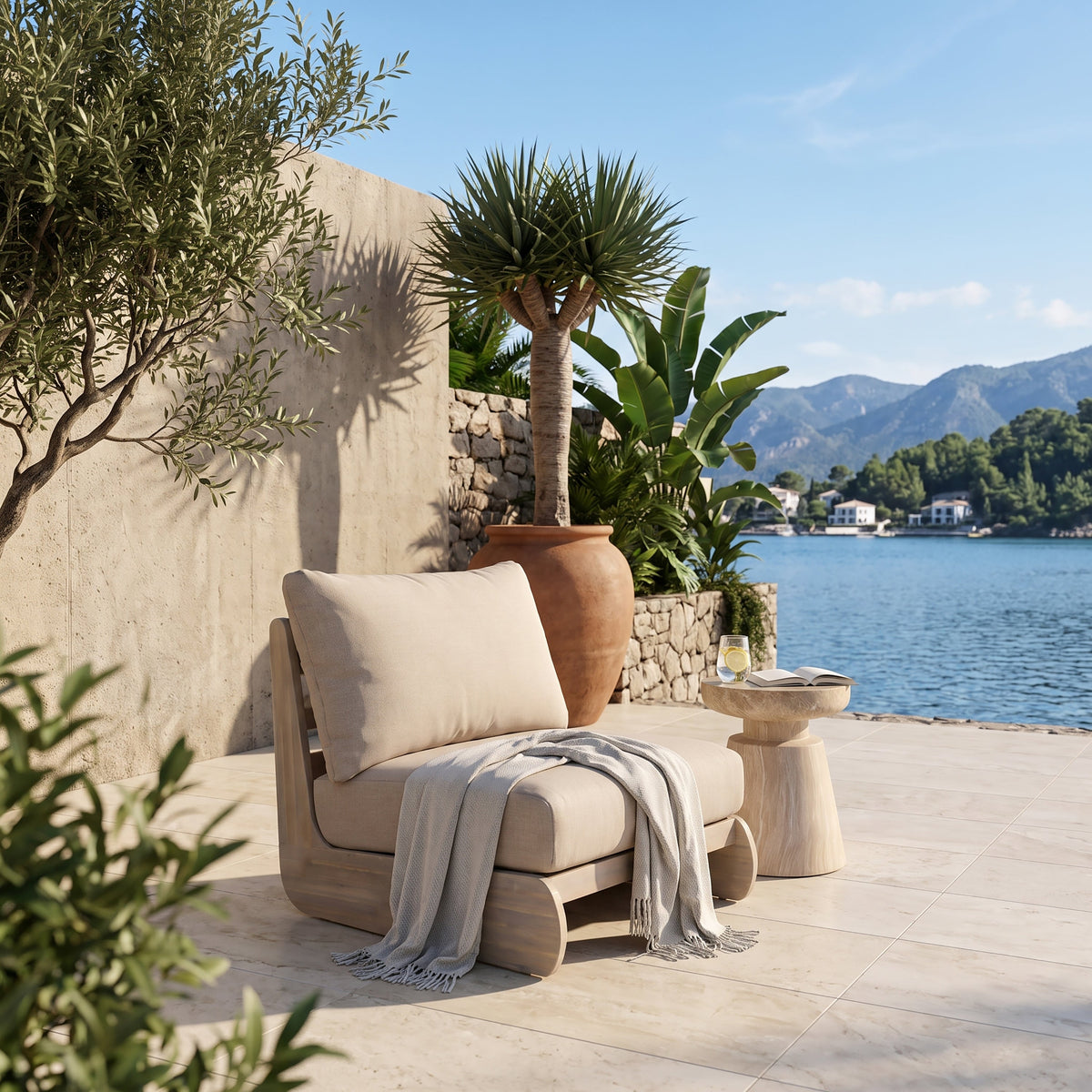 Lazy Acacia Patio Club Chair