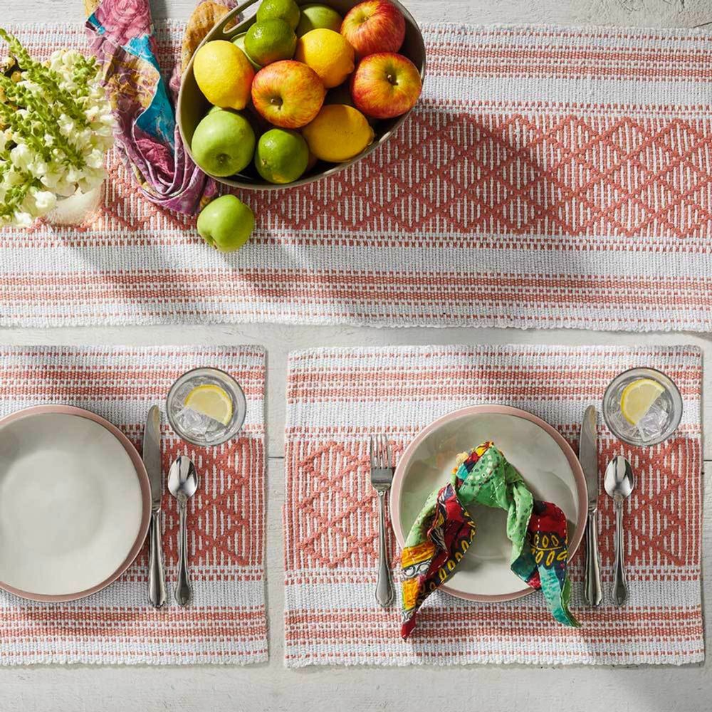 Lattice Rethread Table Runner