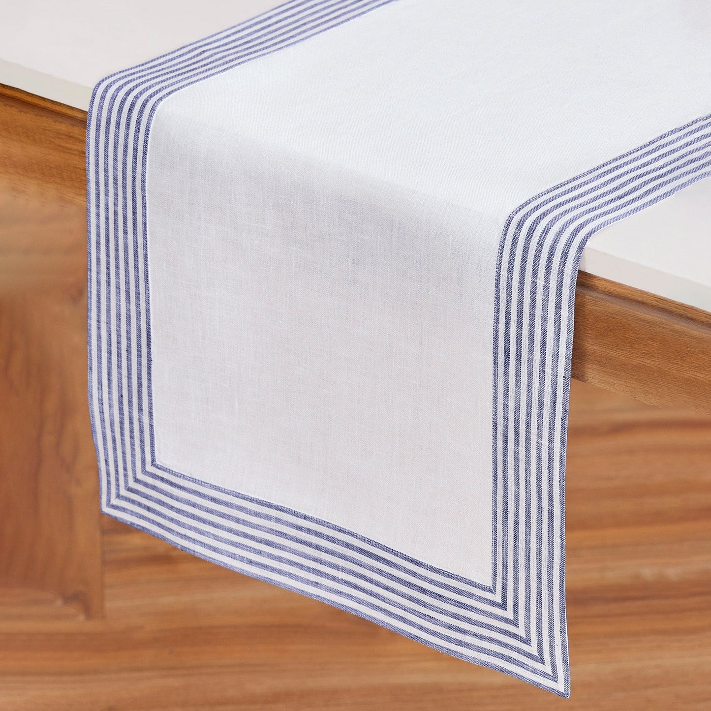 Lucca Table Runner