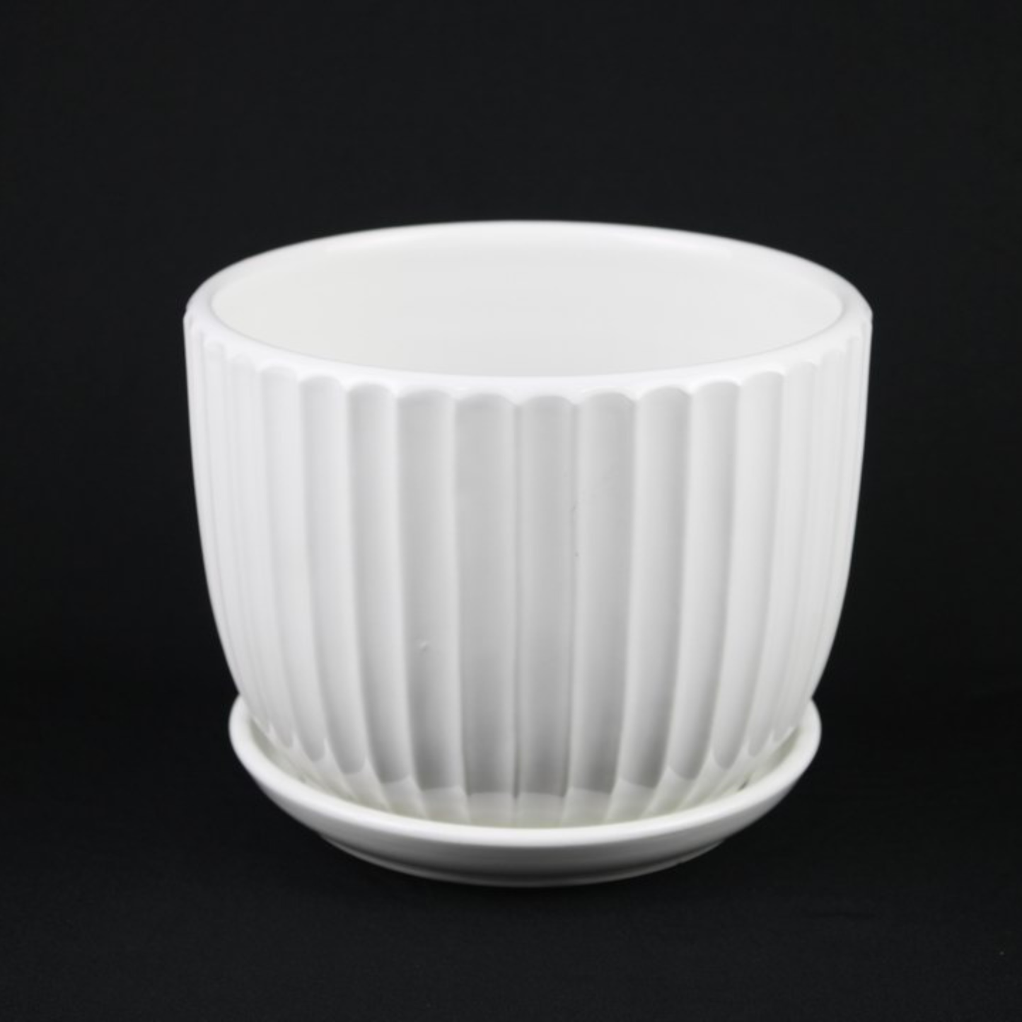 3-Piece White Ceramic Planter Pot Set with Vertical Fluted Design & Matching Saucers