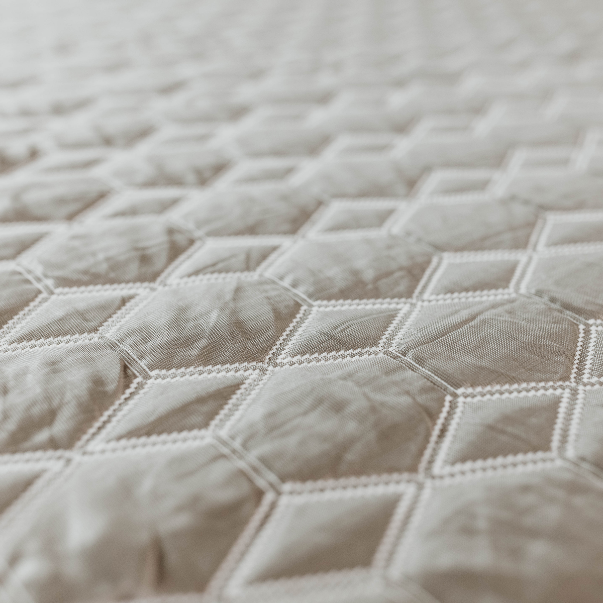 Copper Lux Hybrid 12" Split Top King Mattress