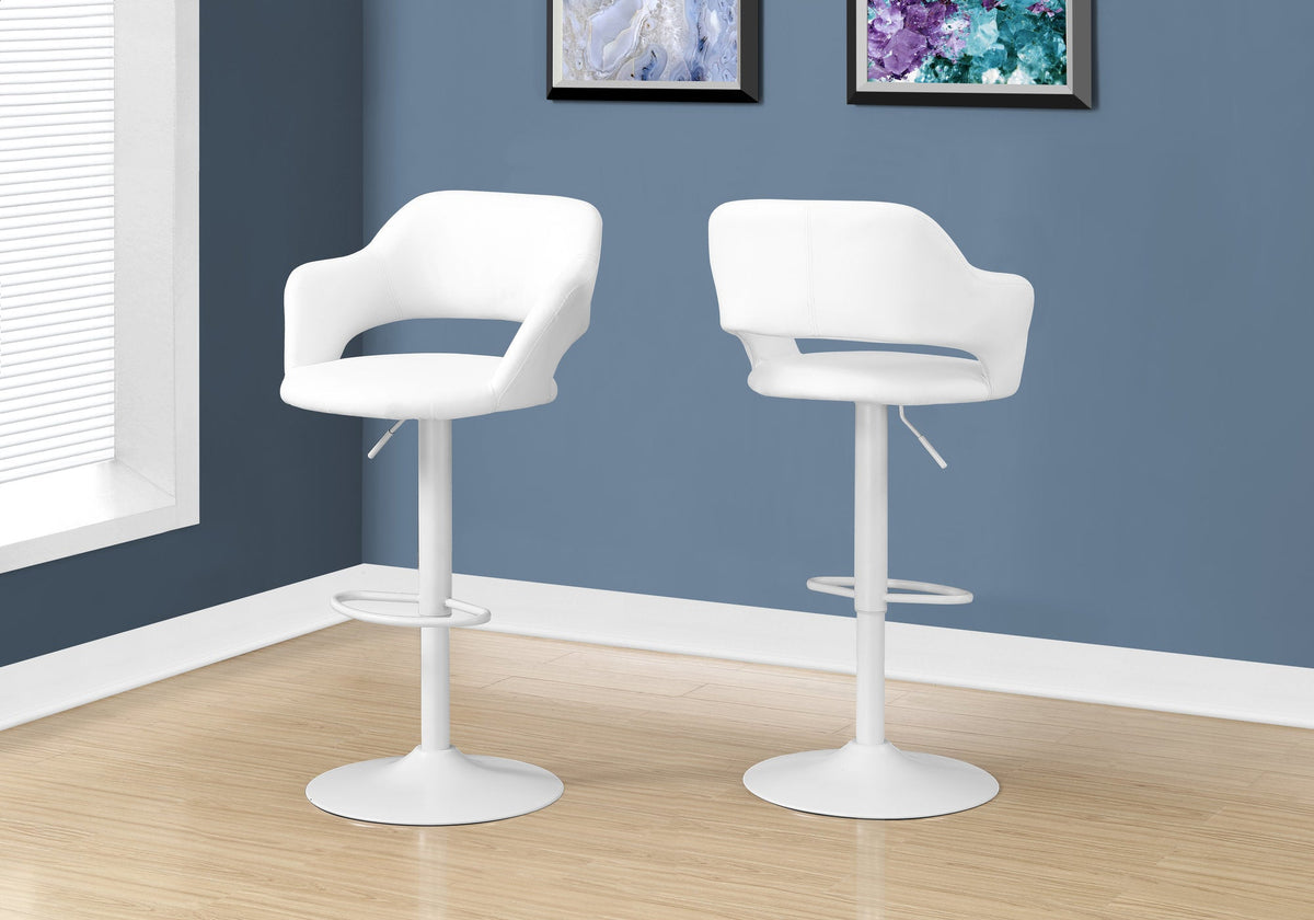 Adjustable Swivel Bar Stool