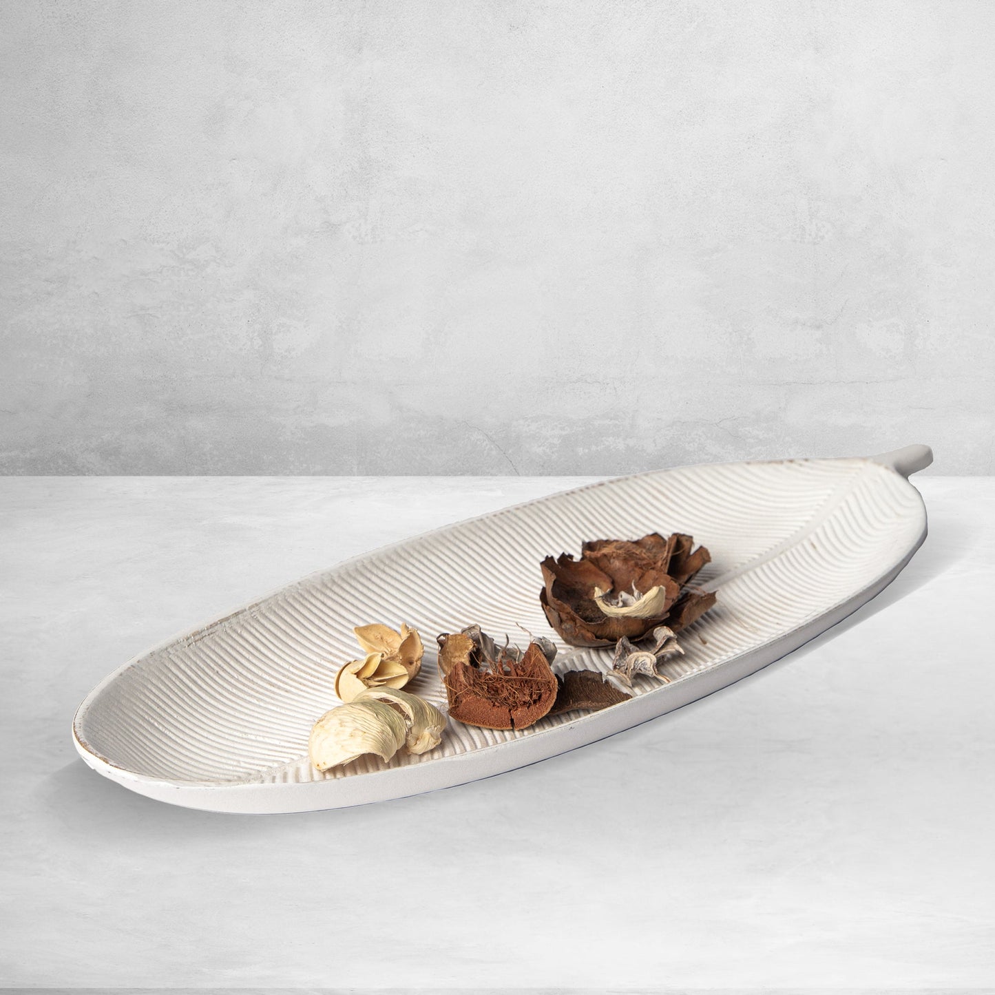 Leaf Design Wood Tray - Elegant Jewelry Plate Tray with Intricate Leaf Design - Decorative Centerpiece for Home, Kitchen, and Events