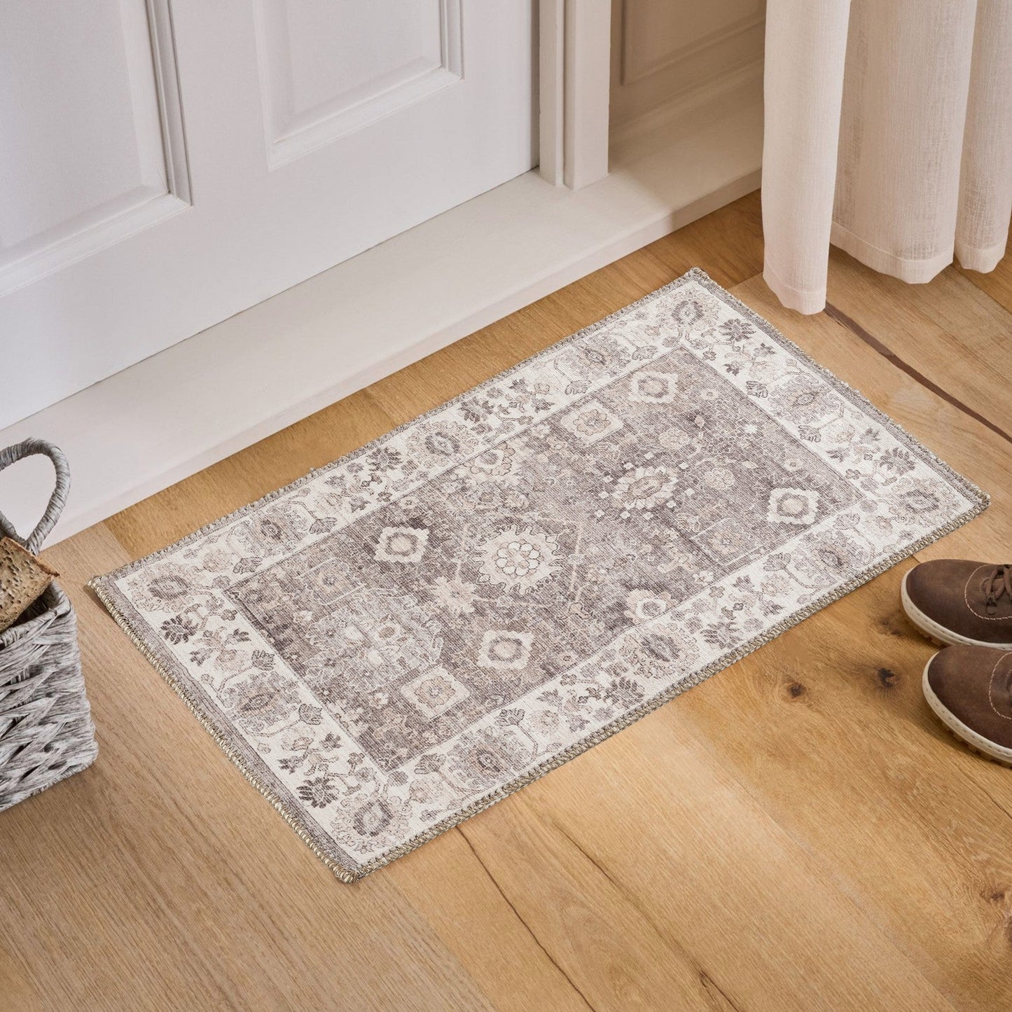 Majestic GC_RYL1008 Area Rug
