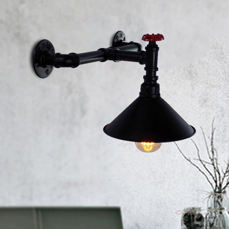 Conrad's Industrial Sconce: Focused Light & Vintage Charm