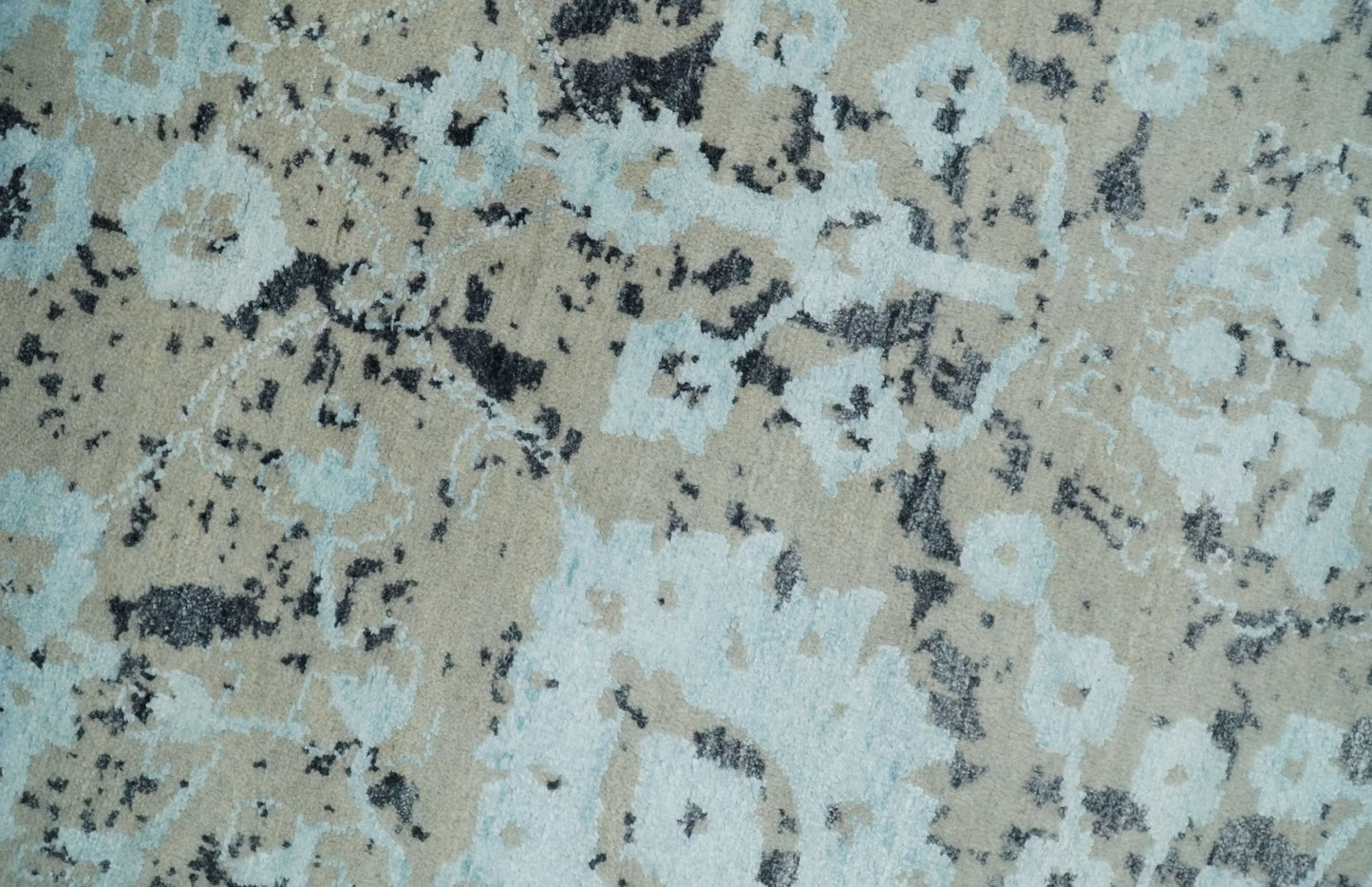 4x6 Fine Hand Knotted Aqua, Beige and Black Traditional Vintage Persian Style Antique Wool and Bamboo Silk Rug | AGR10