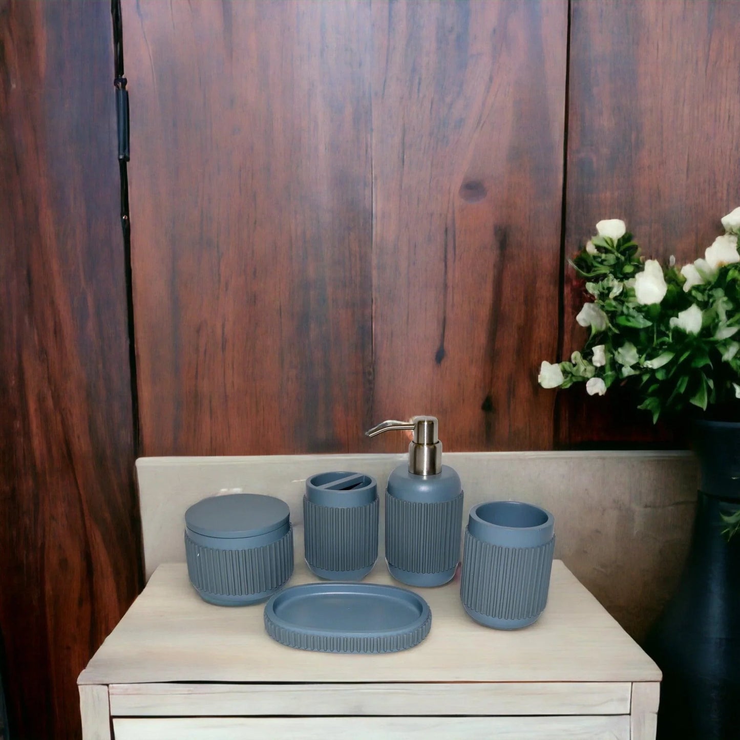5 Piece Bathroom Set-Gray Ribbed Design