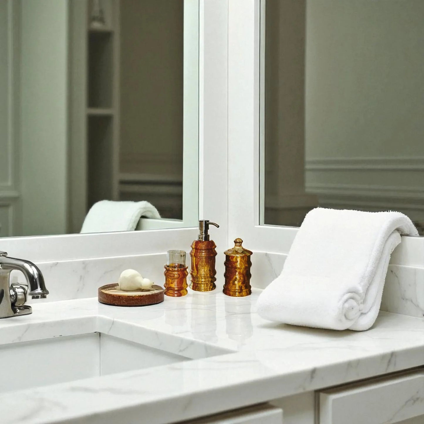 3 Piece Bathroom Set -of Bengal Collection Multi-Brown Onyx