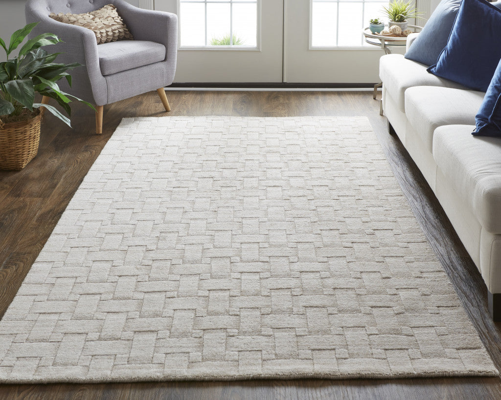 8' X 10' White And Silver Striped Hand Woven Area Rug