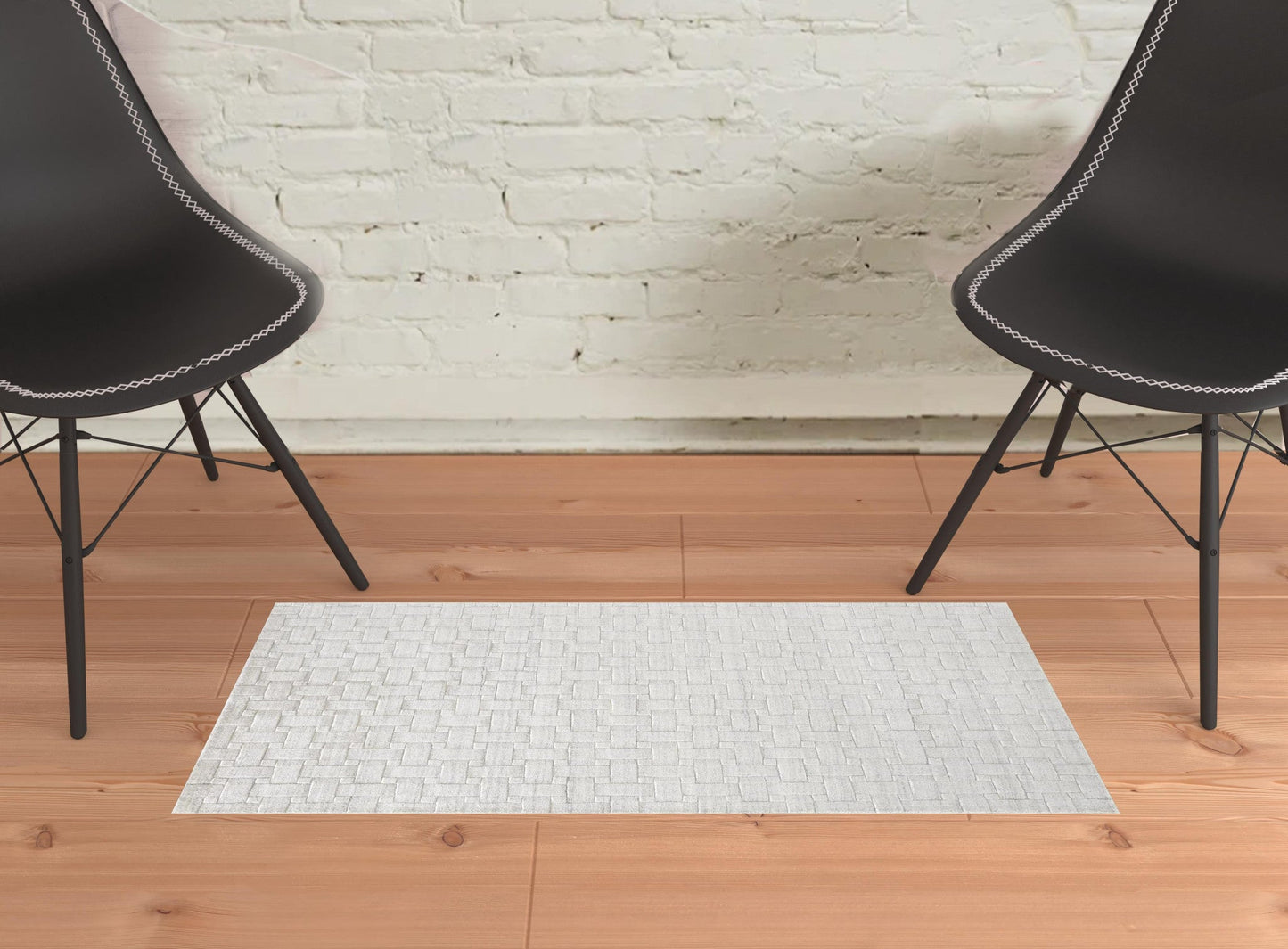 8' X 10' White And Silver Striped Hand Woven Area Rug