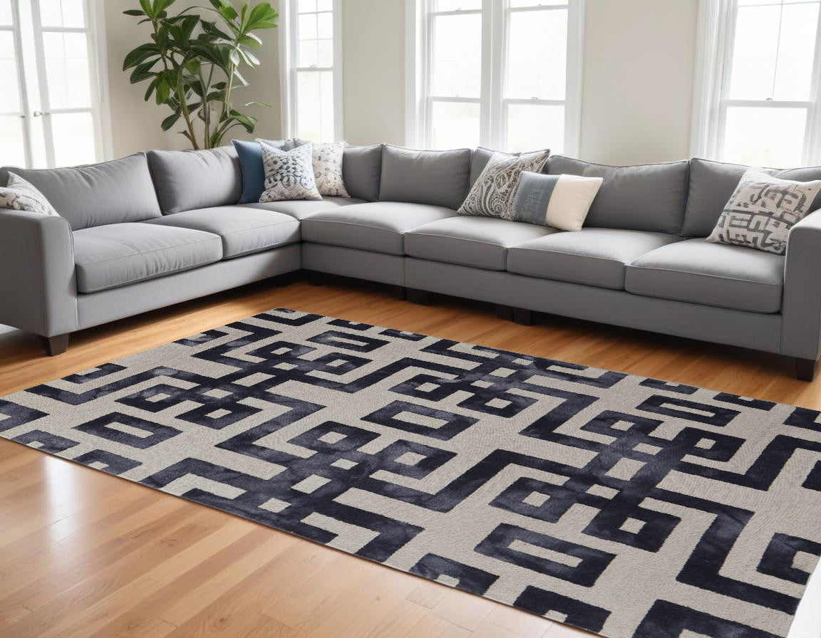 8' X 11' Ivory And Black Wool Tufted Handmade Area Rug