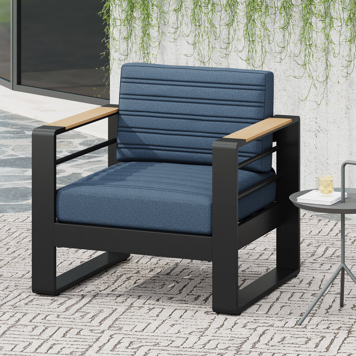 Giovanna Club Chair