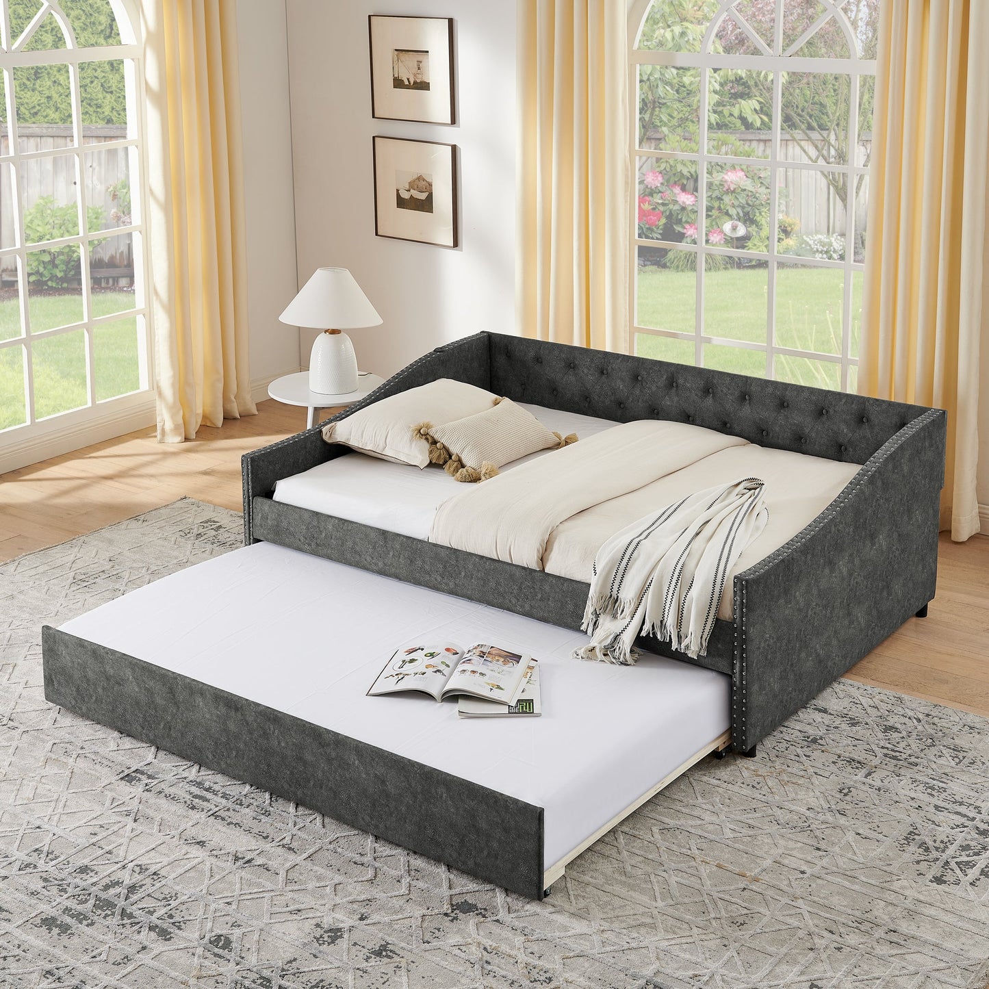 Full Size Daybed with USB Charging & Twin Size Pull-out Bed