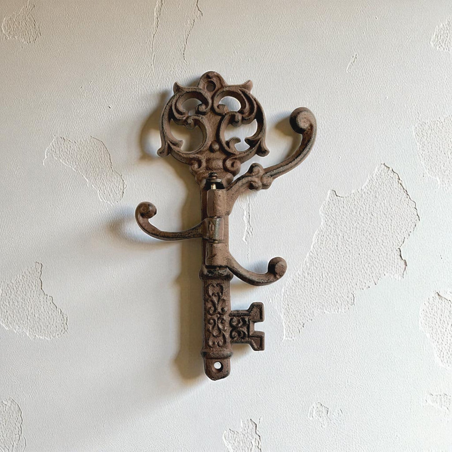 Vintage Cast Iron Skeleton Key Hook Rack, Rustic Wall Organizer
