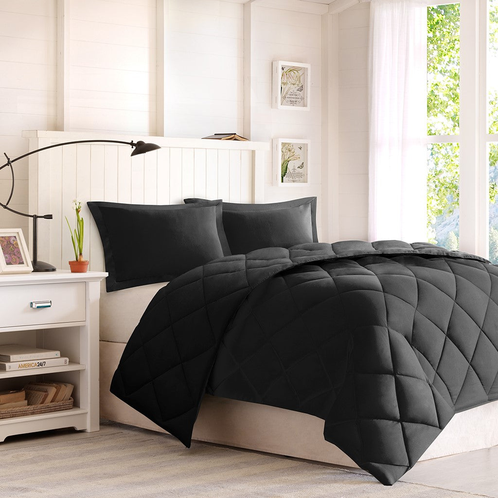 King 3M Scotchgard Diamond Quilting Reversible Down Alternative Comforter Set