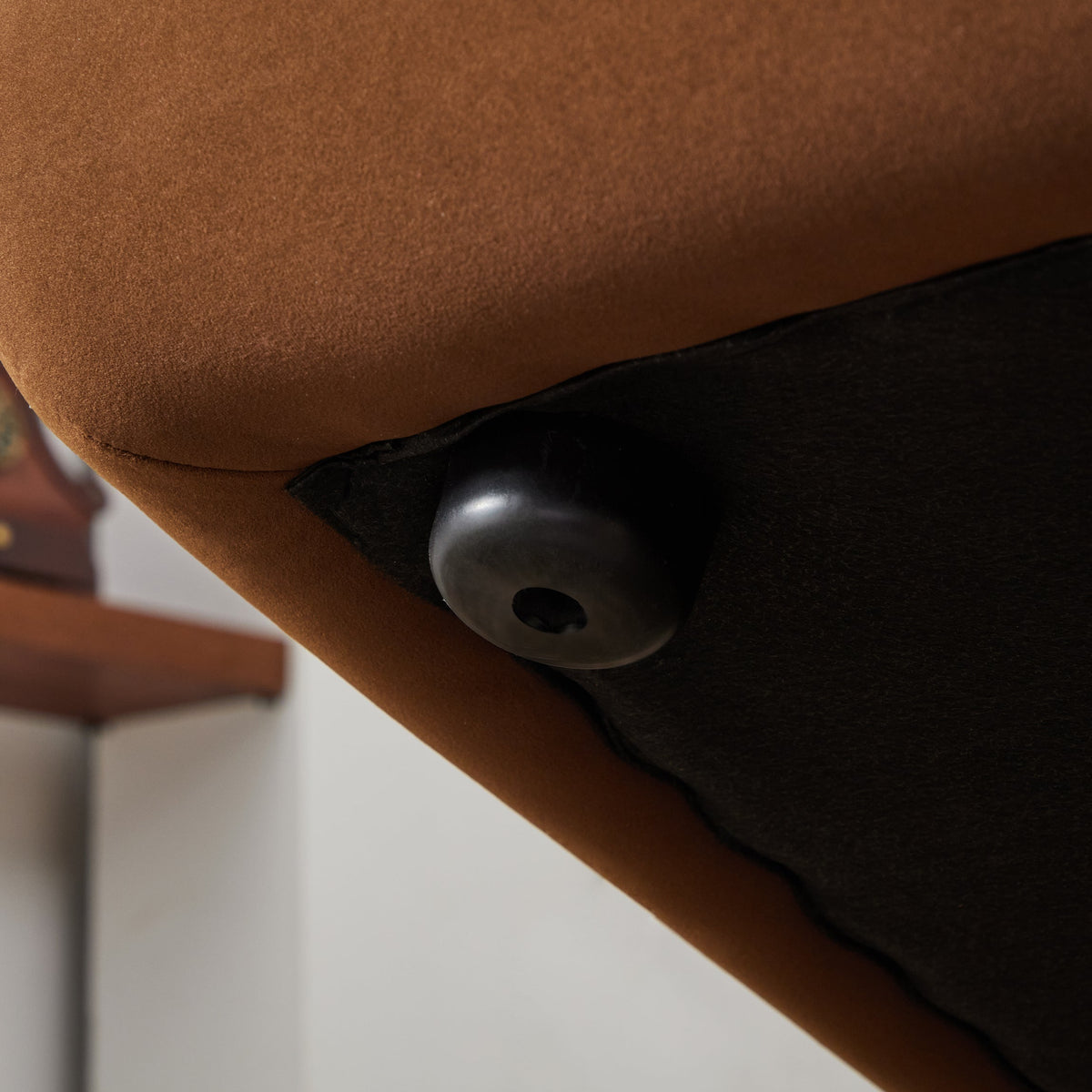 WKS16C Camel Sofa with Detachable Pillowcase