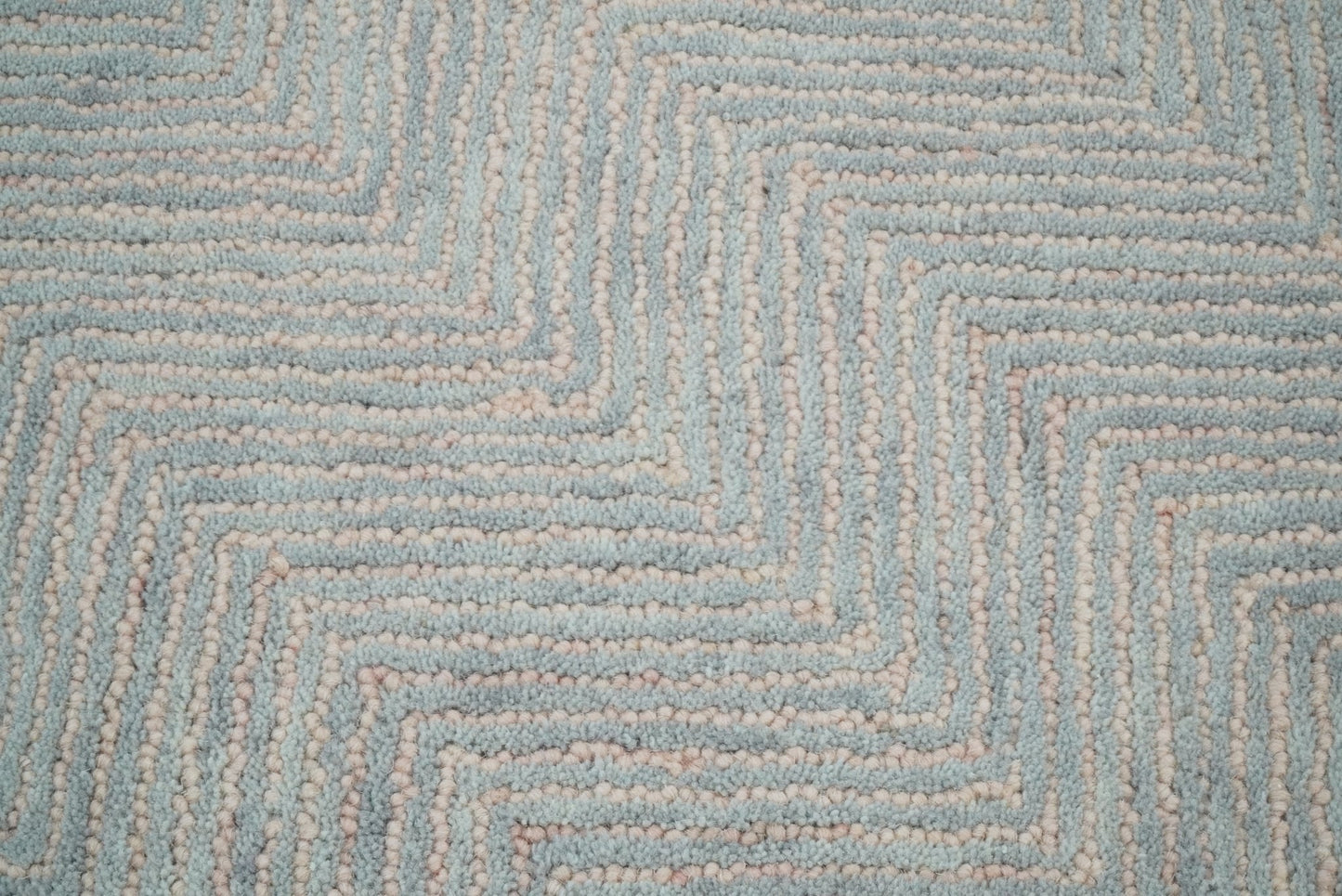 5x8 and 8x10 Hand Made Woolen Modern Pink and Gray Area Rug | EVE002