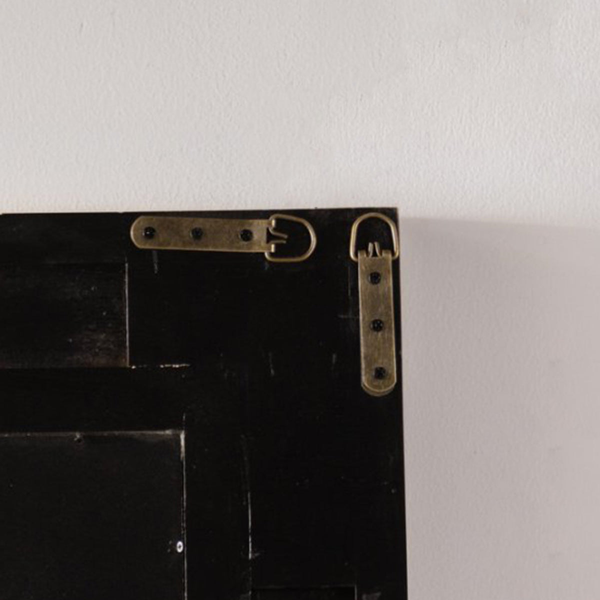 Vintage Carved Pattern Rectangular Wall Mirror