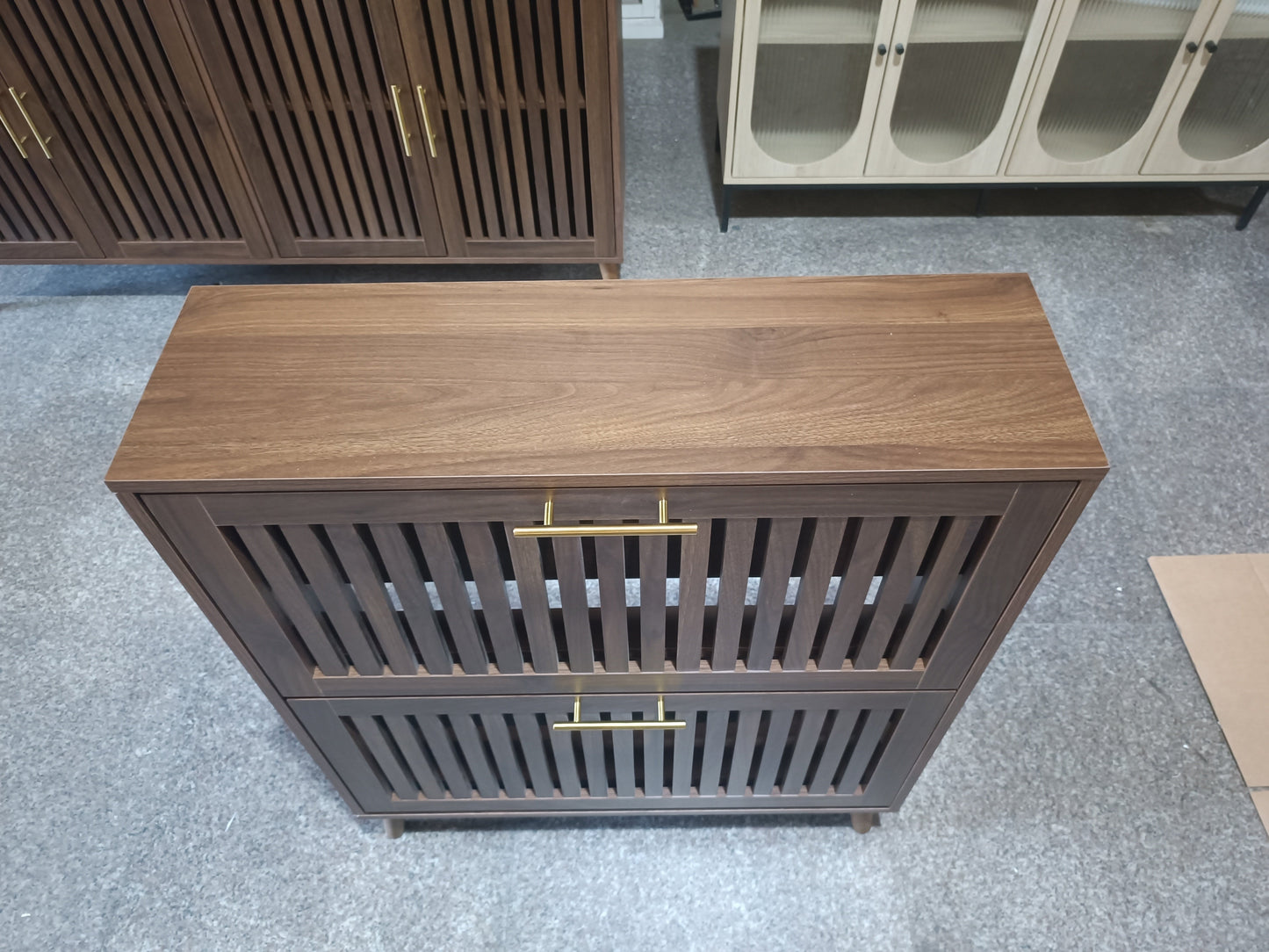 31.5-Inch Cabinet