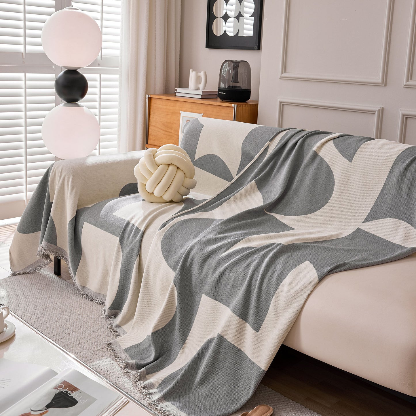 Modern Abstract Chenille Sofa Cover, Large Soft Throw Blanket with Tassels for Couch