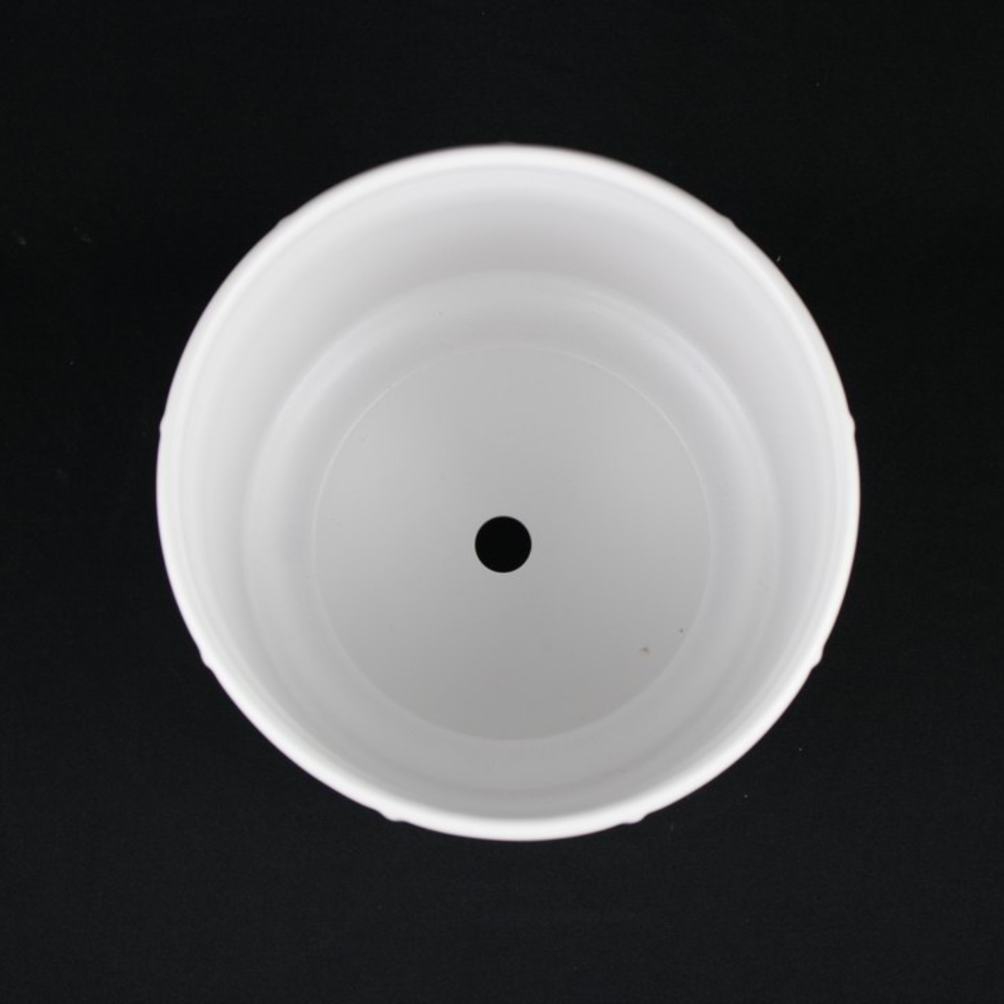 3-Piece White Stoneware Planter Pot Set with Soft Vertical Texture