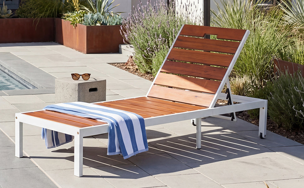 Outdoor Chaise Lounges with Adjustable Backrest