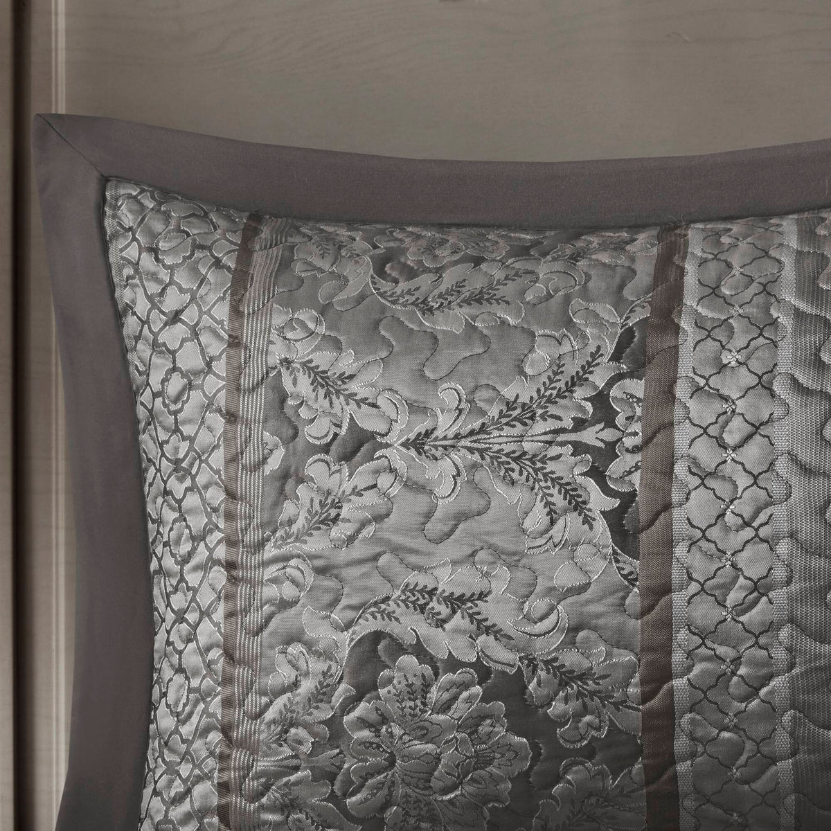 5-Piece Queen Reversible Jacquard Bedspread Set