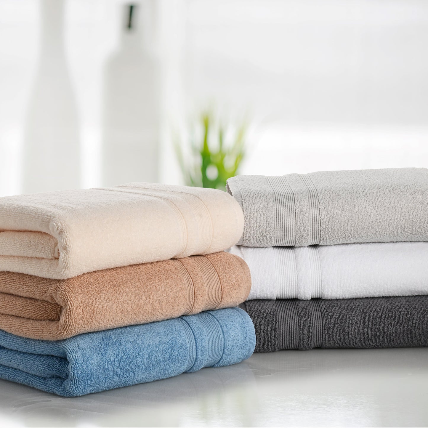 Kathy Ireland 4-8 Piece Zero Twist Cotton Plush Bath Towel Set