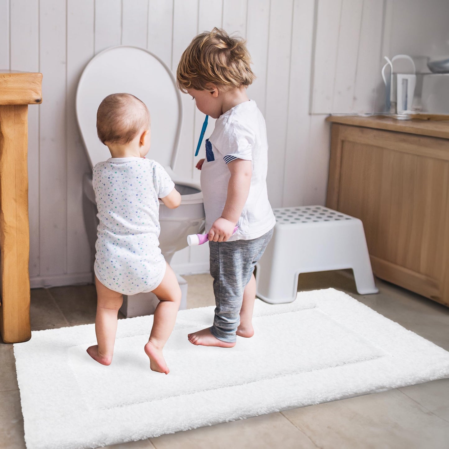 Quick Dry Plush Bathroom Rug