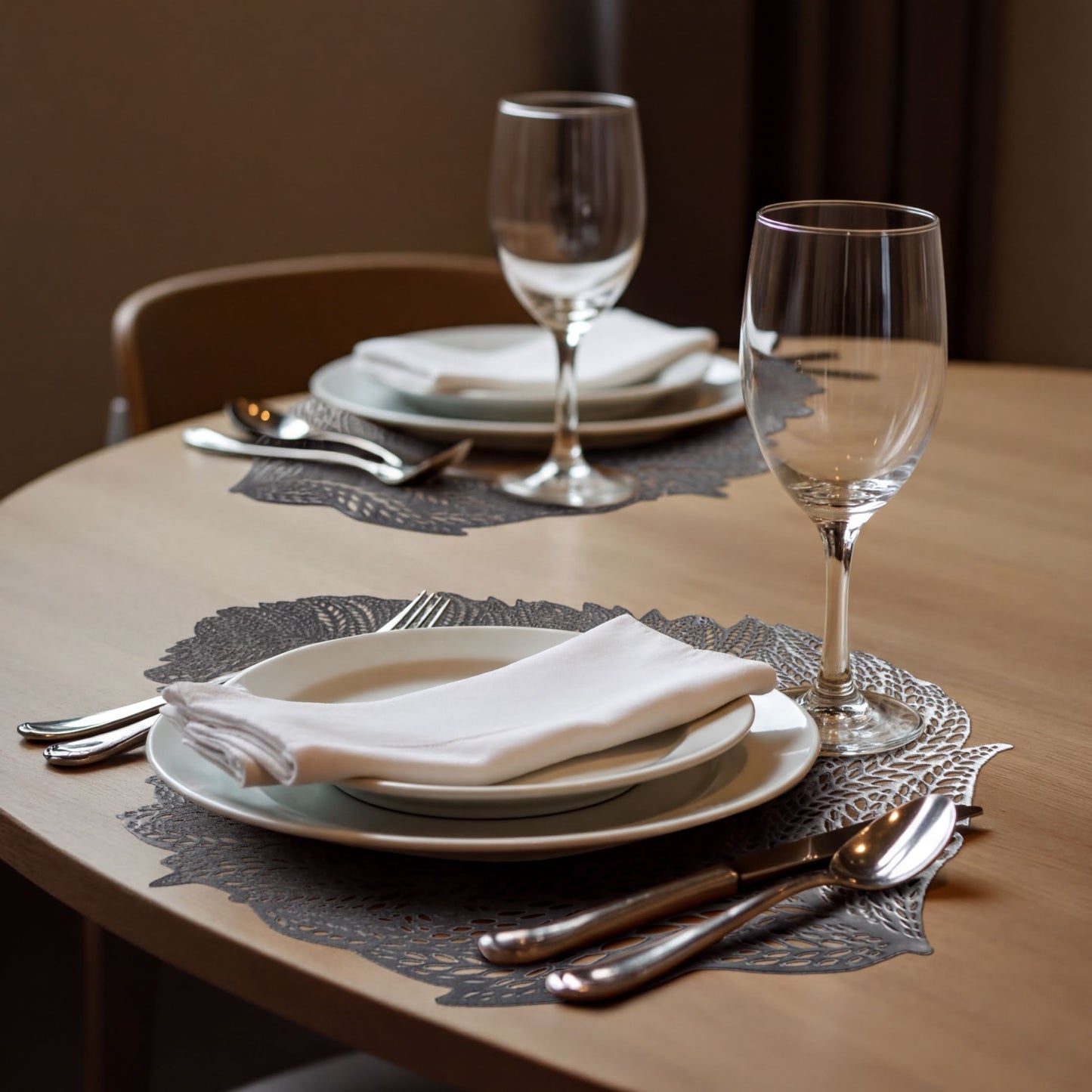 Vinyl Placemats - Leaf Cut Out Silver Set of 6 | Heat Resistant Non Slip Table Mats