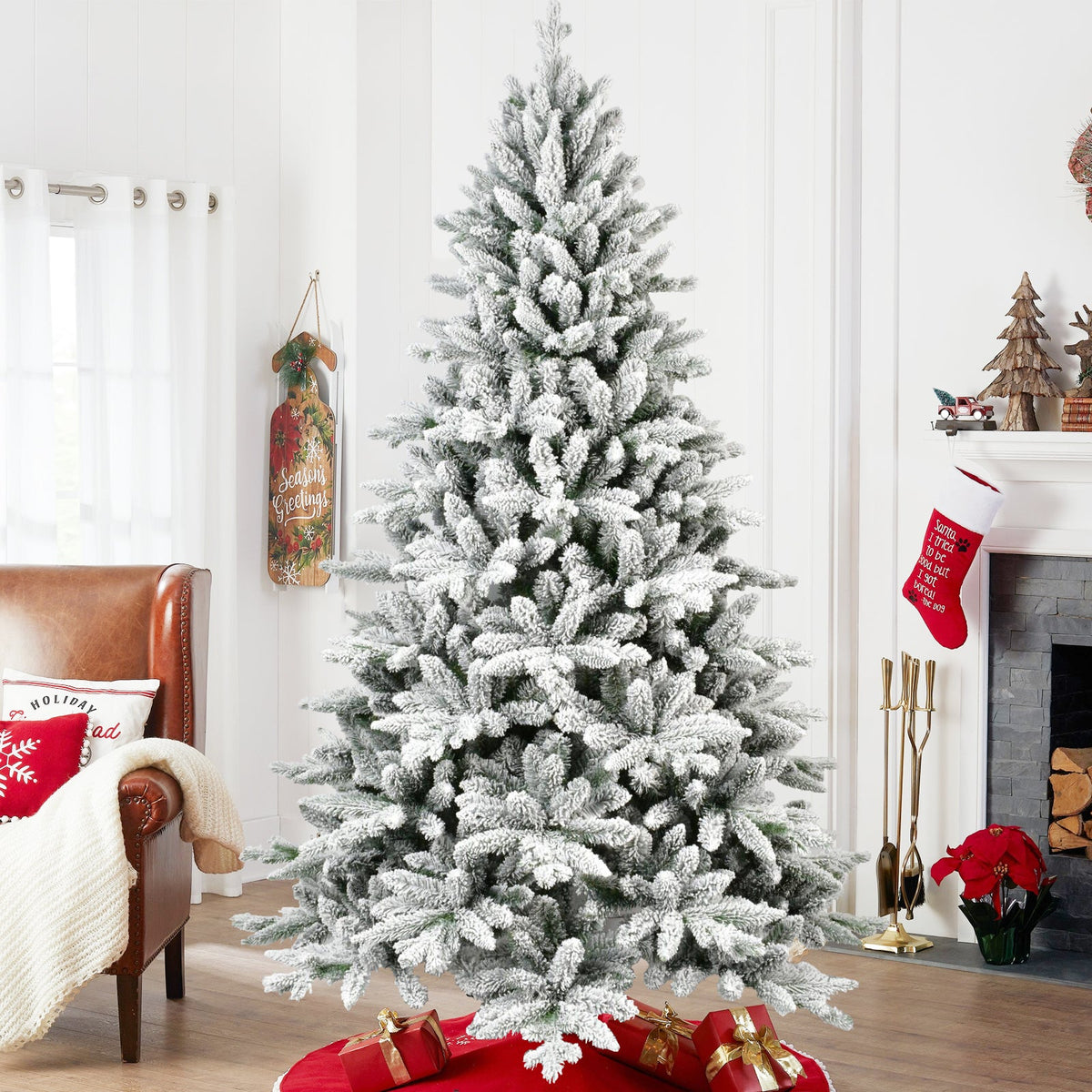 6ft Flocked Christmas Tree with 1100 Tips