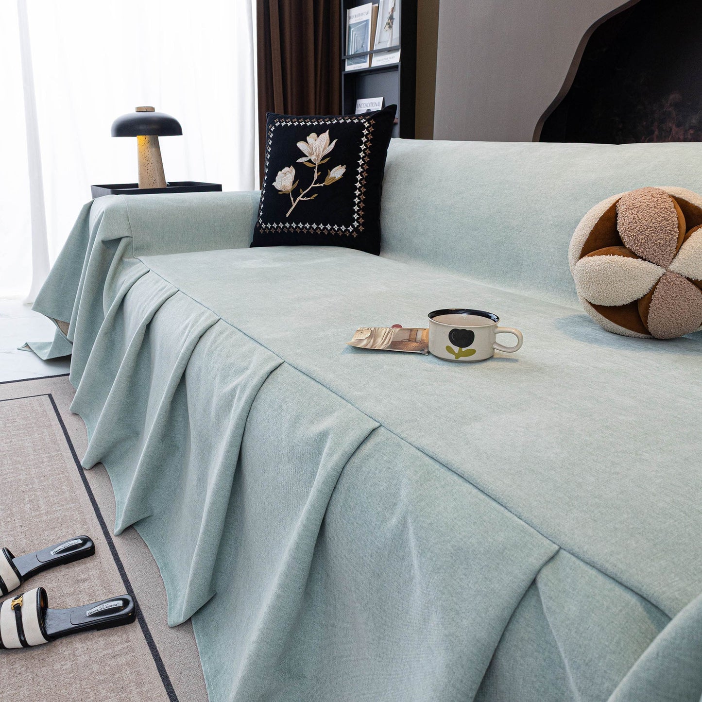 Water Resistant Couch Cover, Non Slip Furniture Protector for Leather & Fabric Sofa