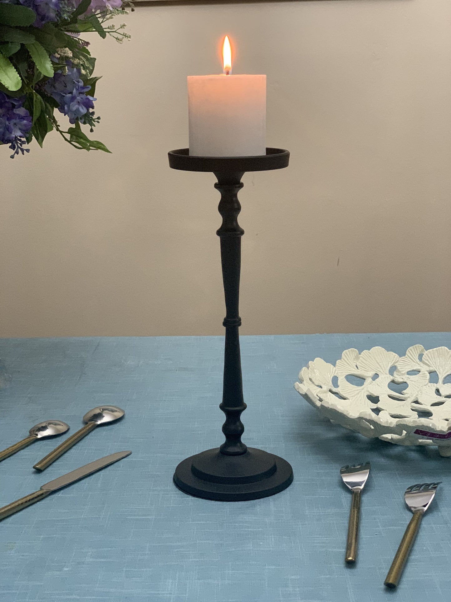 Vibhsa Pillar Candle Holder - Matte Black