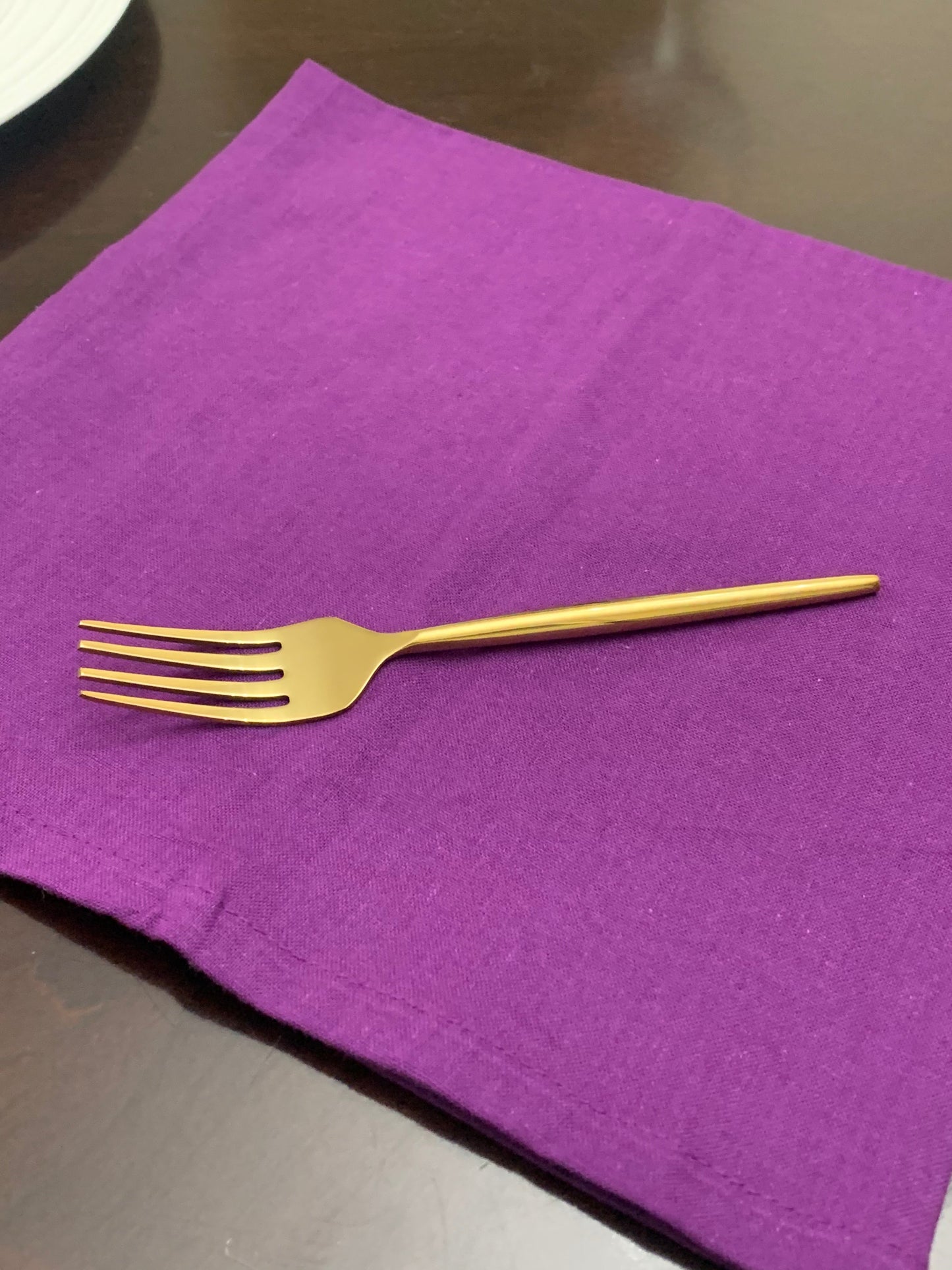 Vibhsa 20 Piece Golden Flatware Set, Service for 4