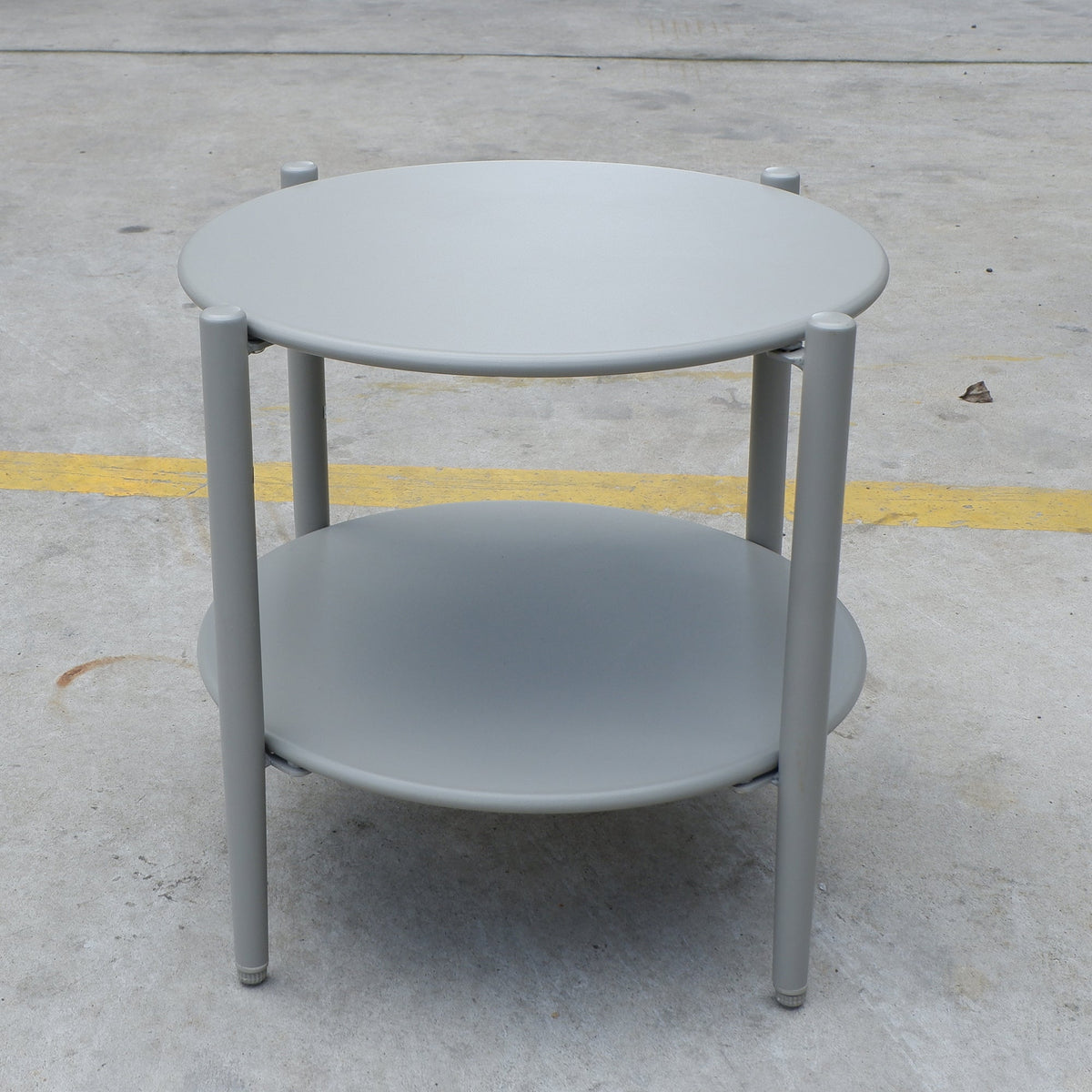 Metal Round Side Table with 2-Tier Design
