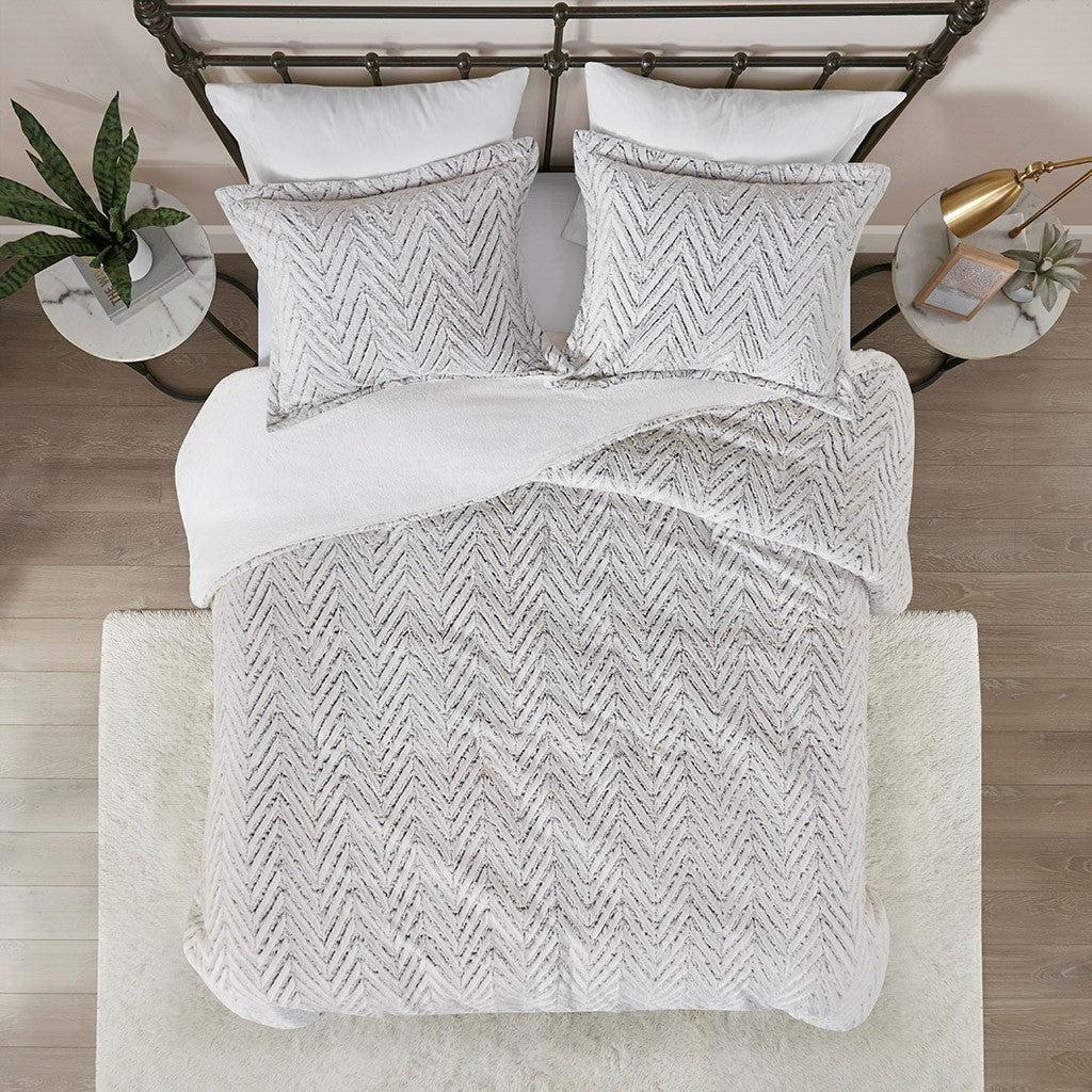 Full/Queen Ultra Plush Down Alternative Comforter Set