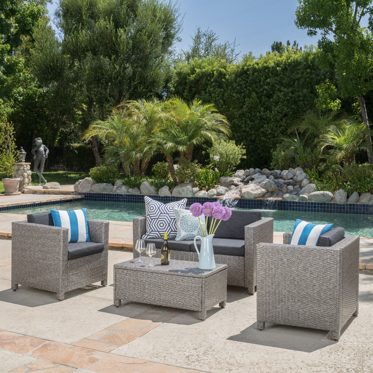 Puerta 4-Piece Outdoor Wicker Sofa Set