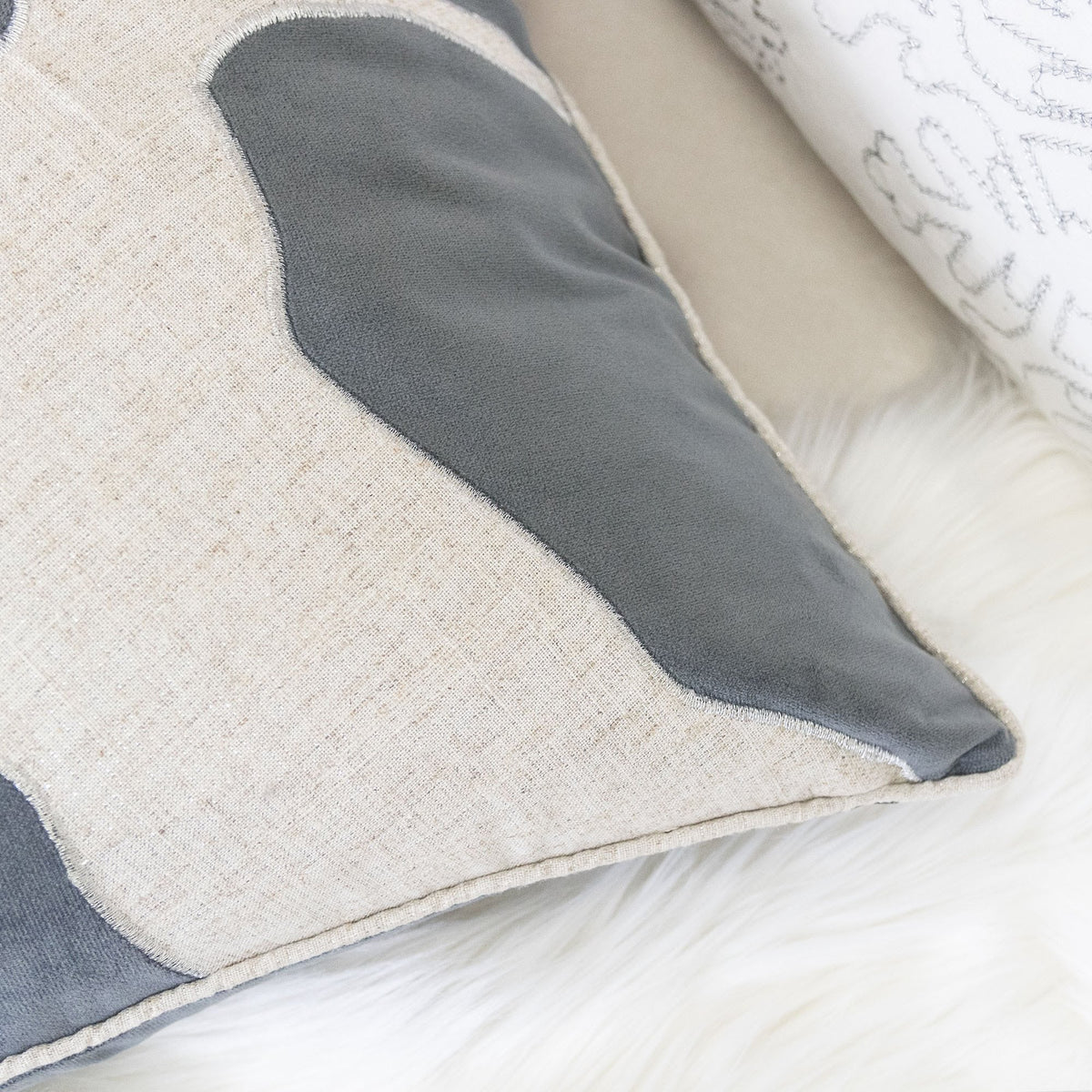 Holiday Reindeer Velvet Accent Pillow 20x20