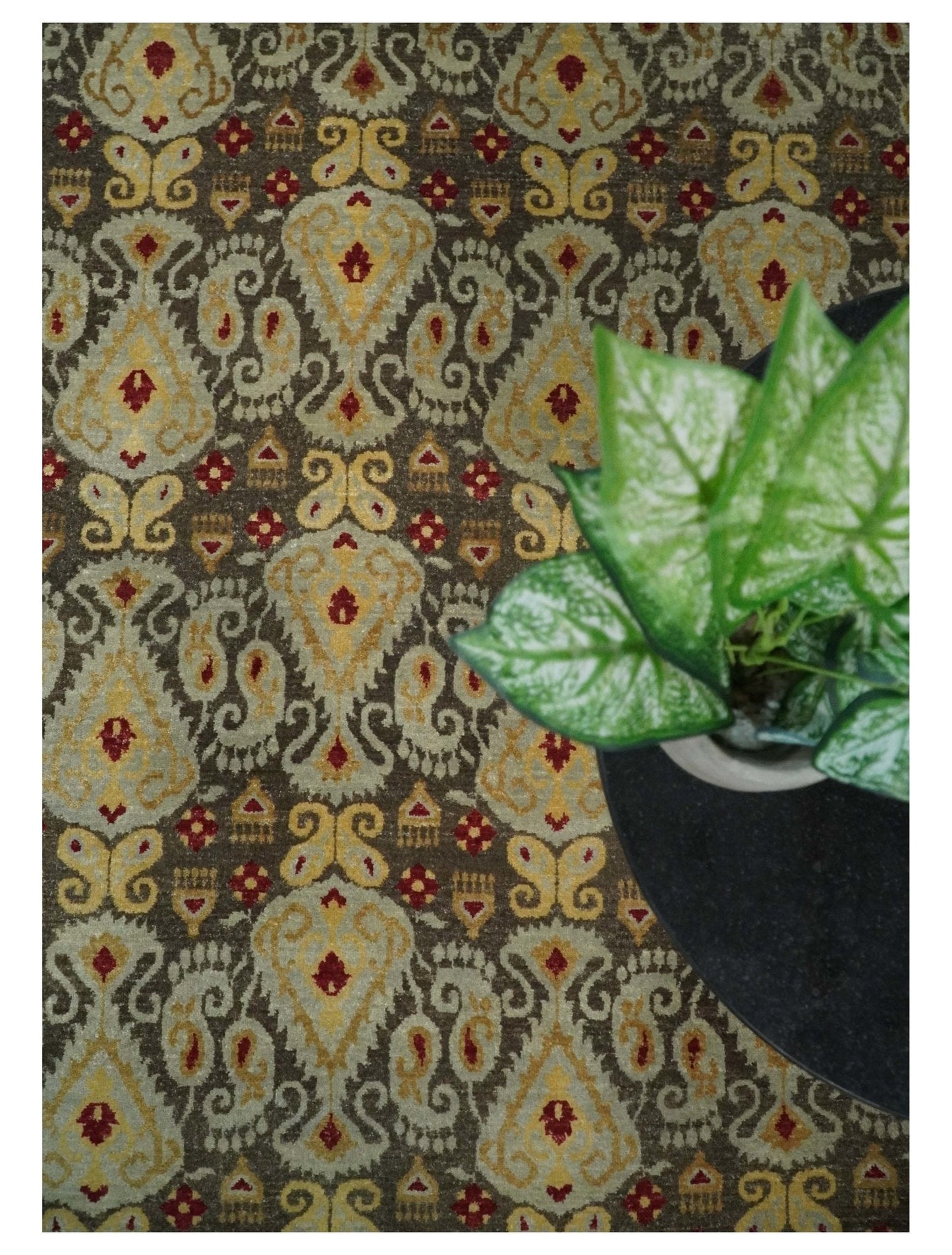 8x8 Round Fine Hand Knotted Brown and Beige Traditional Vintage Persian Style Antique Wool Rug | AGR48