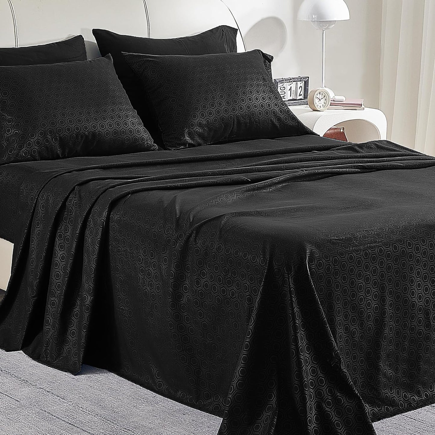 Luxury Hotel Embossed Sheets Set with Pillowcase