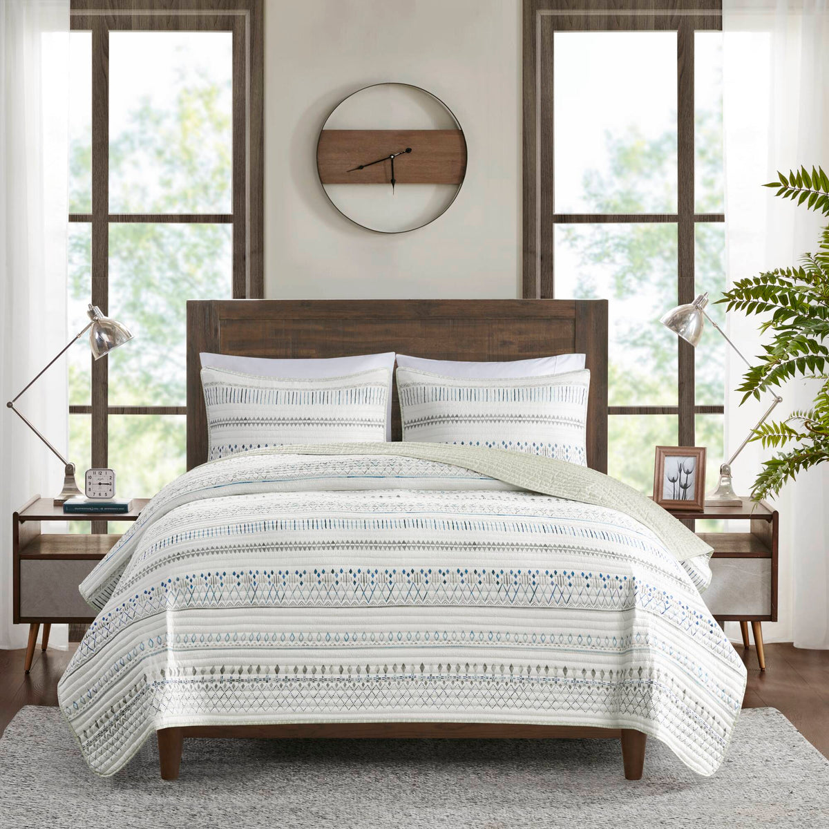 3 Piece Seersucker Quilt Set - Taupe/Blue King/California King