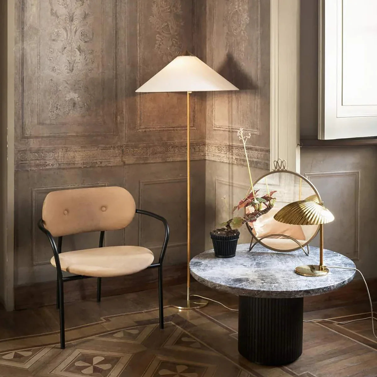 Umbrella 9602 Floor Lamp