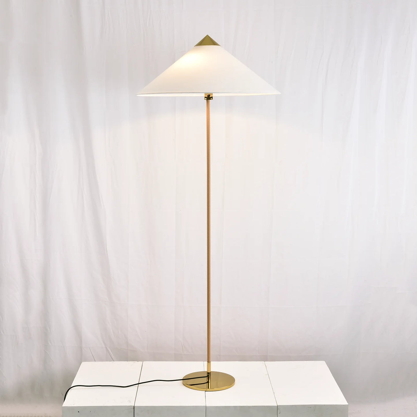 Umbrella 9602 Floor Lamp