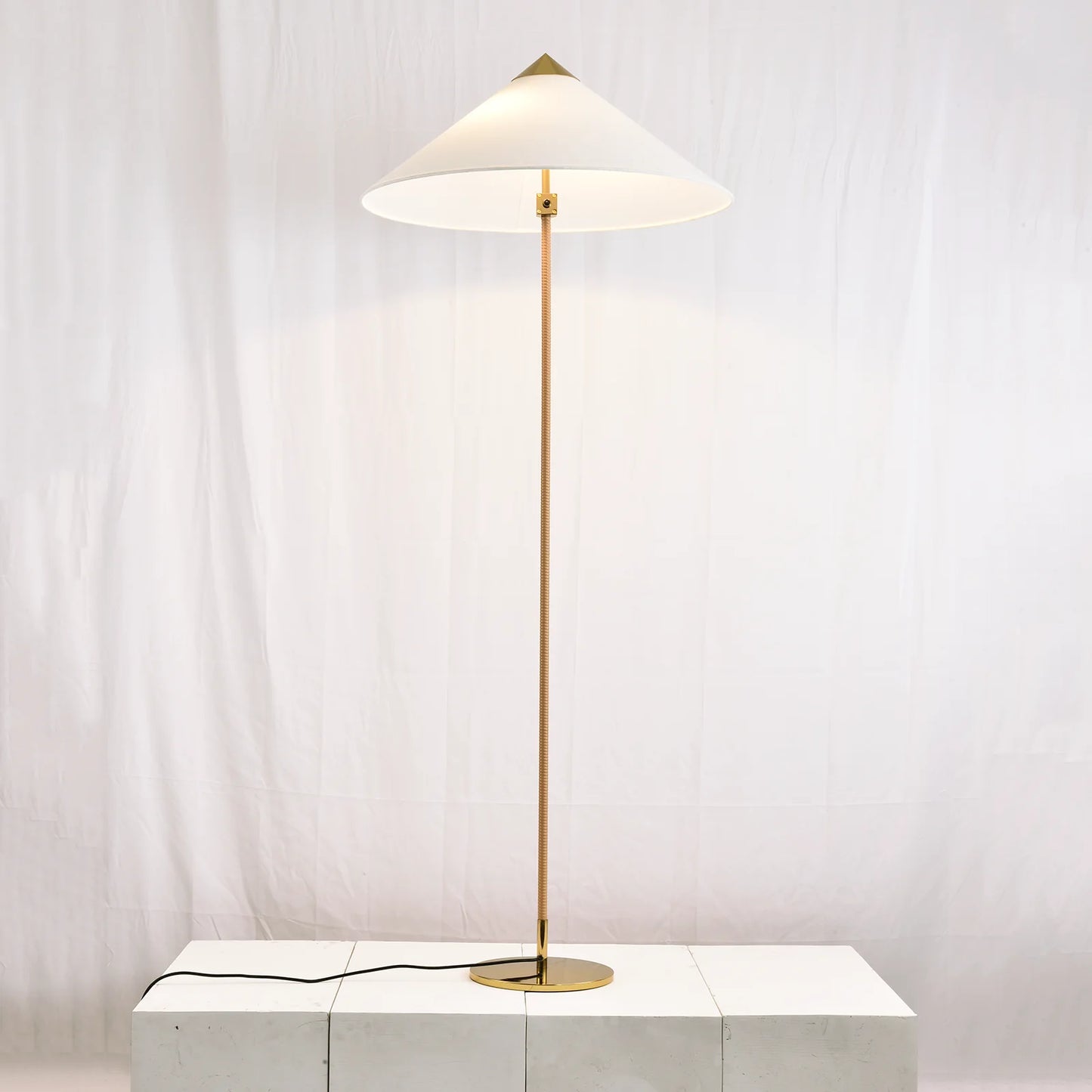 Umbrella 9602 Floor Lamp