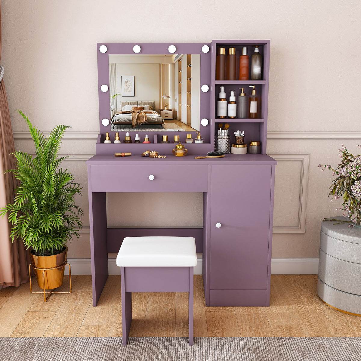 Stylish Vanity Desk Set