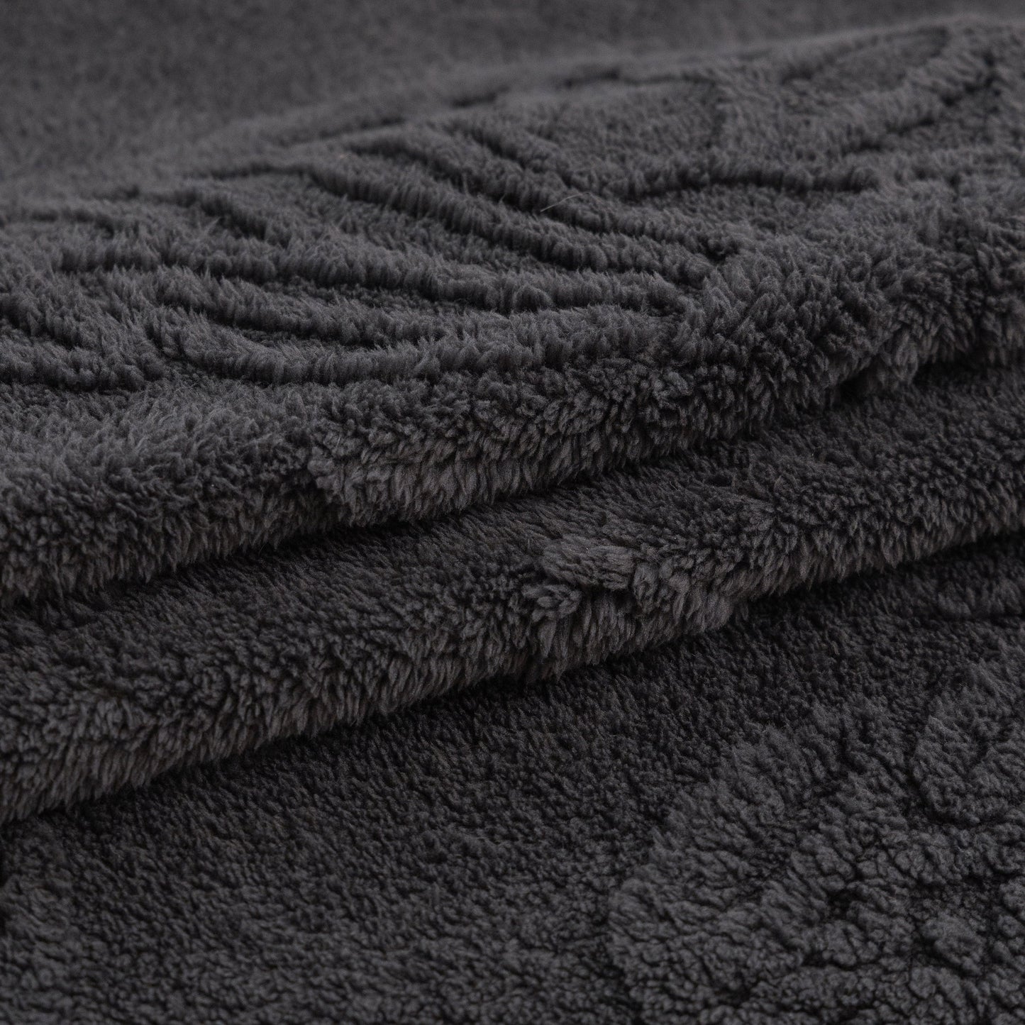 Luxury 3D Butterfly Jacquard Sofa Throw Blanket, Ultra-Soft Plush Fleece Couch Cover
