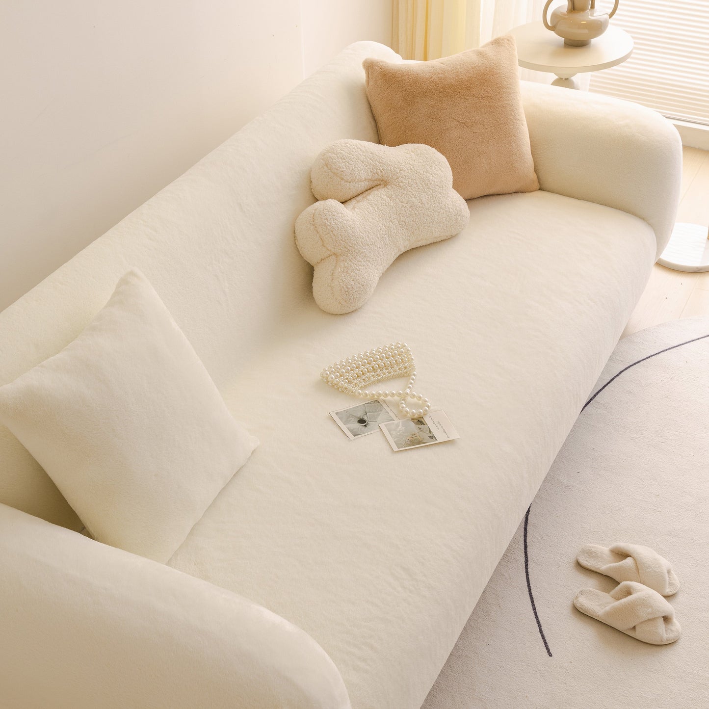Soft Plush Warm Sofa Cover Stretchable Cozy Velvet Couch Protector for Fall & Winter