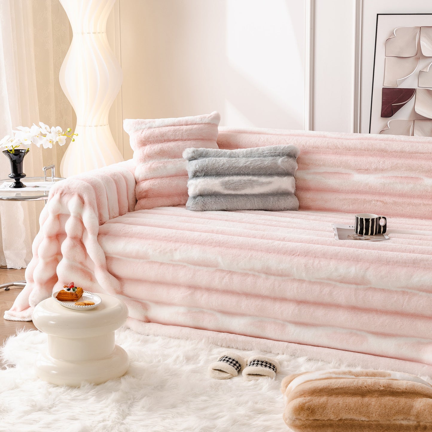 Ultra Soft Faux Fur Couch Cover – Large, Fluffy, and Elegant Sofa Throw Blanket