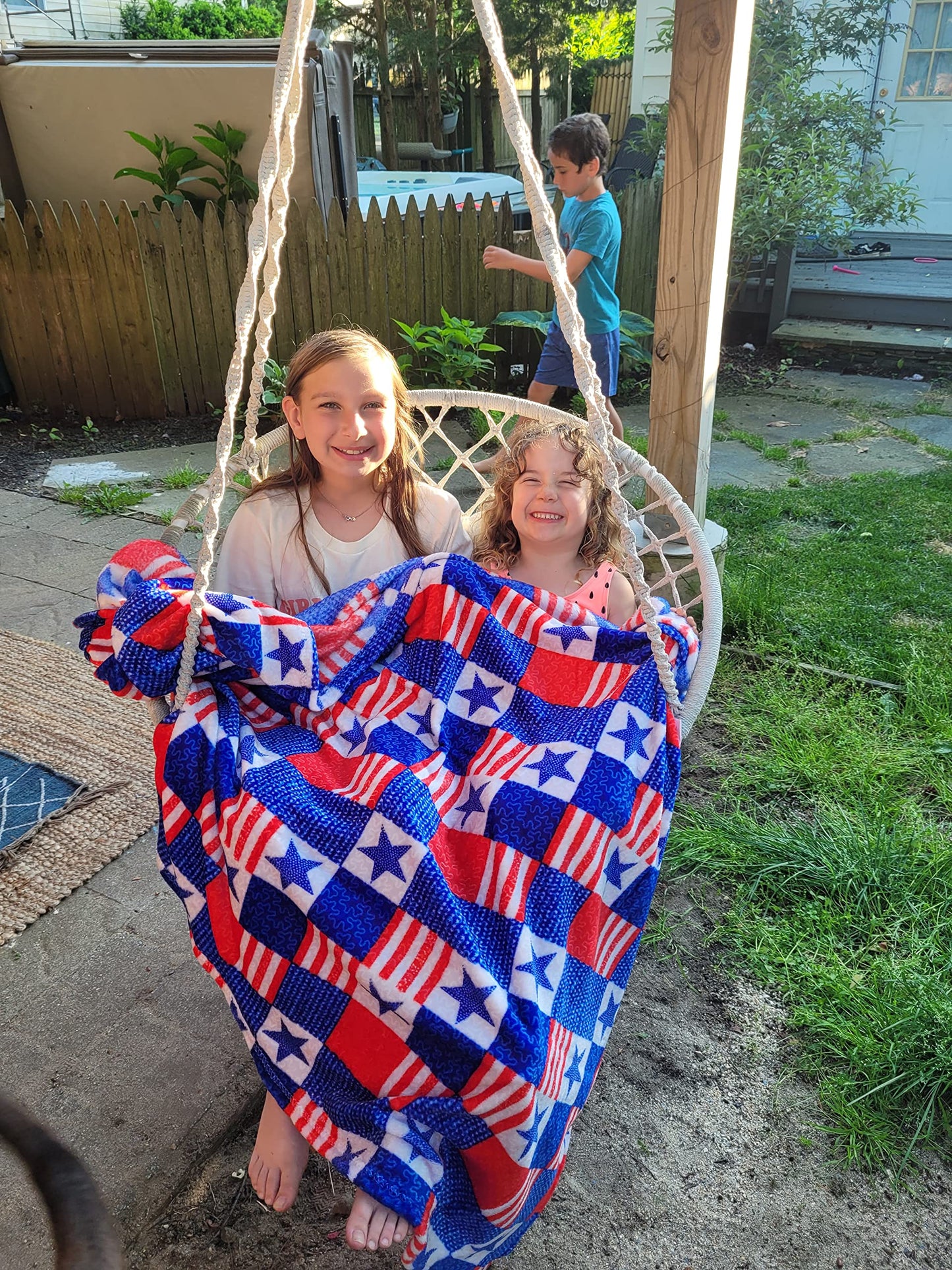 Decor&More American Pride Collection Microplush Throw Blanket (50" x 60")