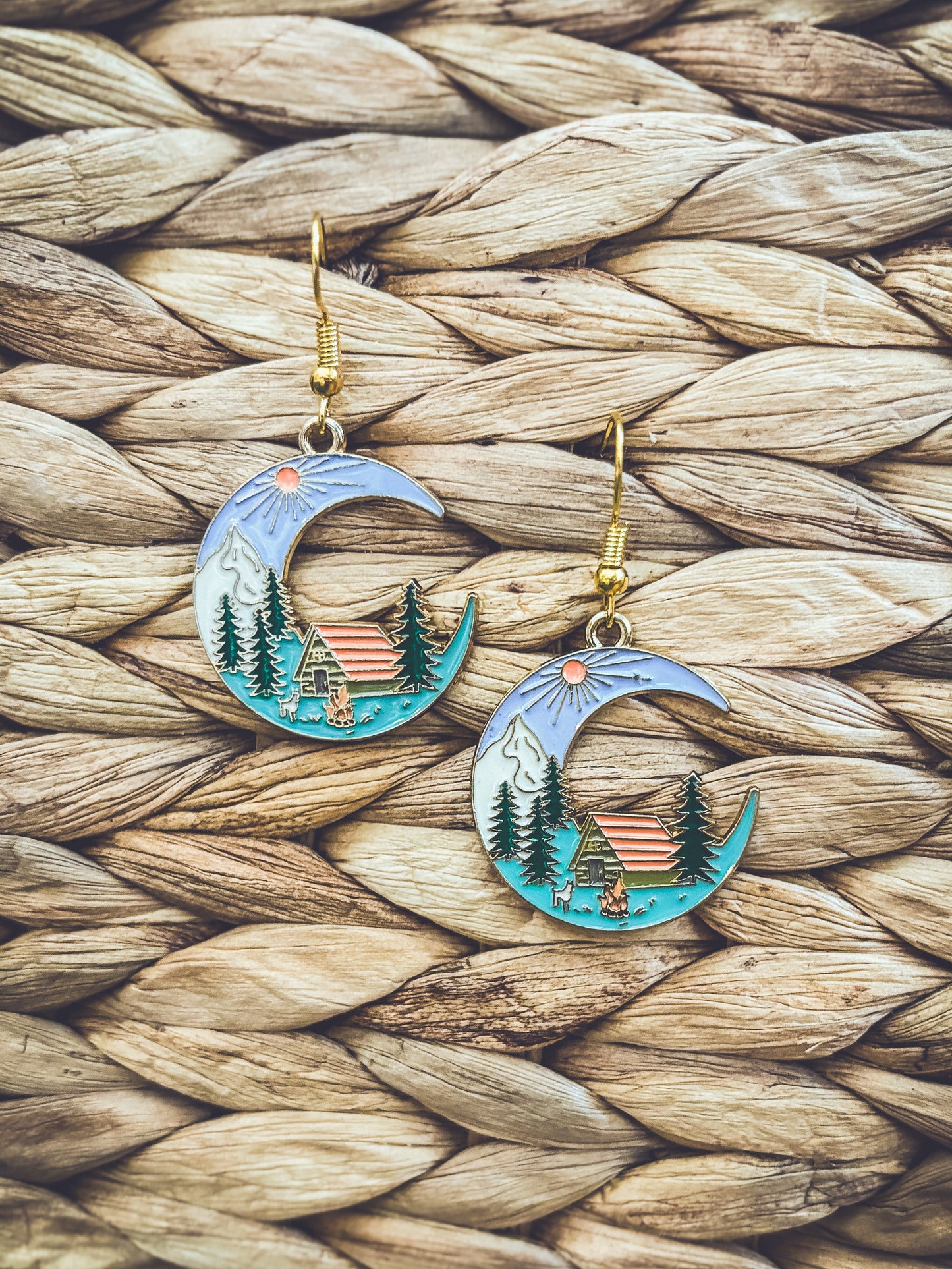 Beautiful Cabin Earrings